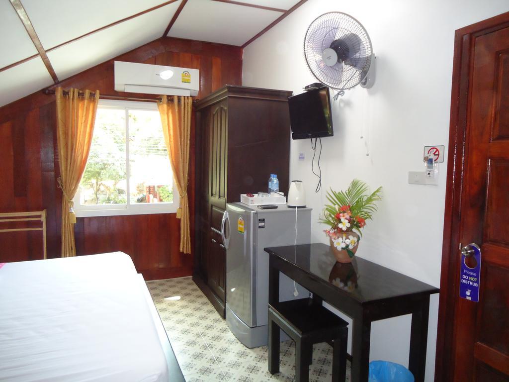 Sea Breeze House, Naiplao Beach Ханом Экстерьер фото
